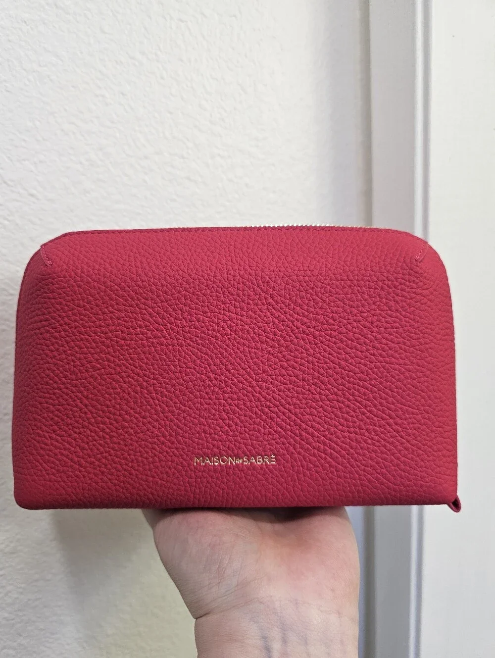 New MAISON de SABRÉ The Tech Pouch Shibuya Fuschia Leather